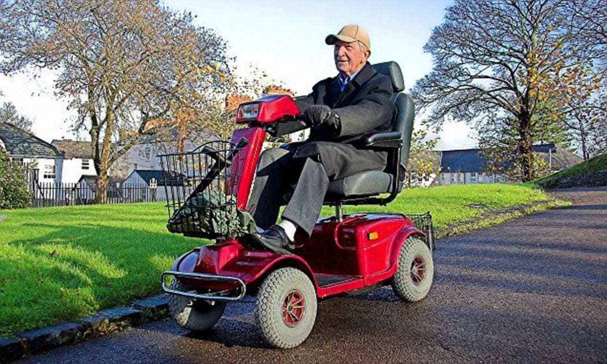 Benefits of Mobility Scooters for Seniors